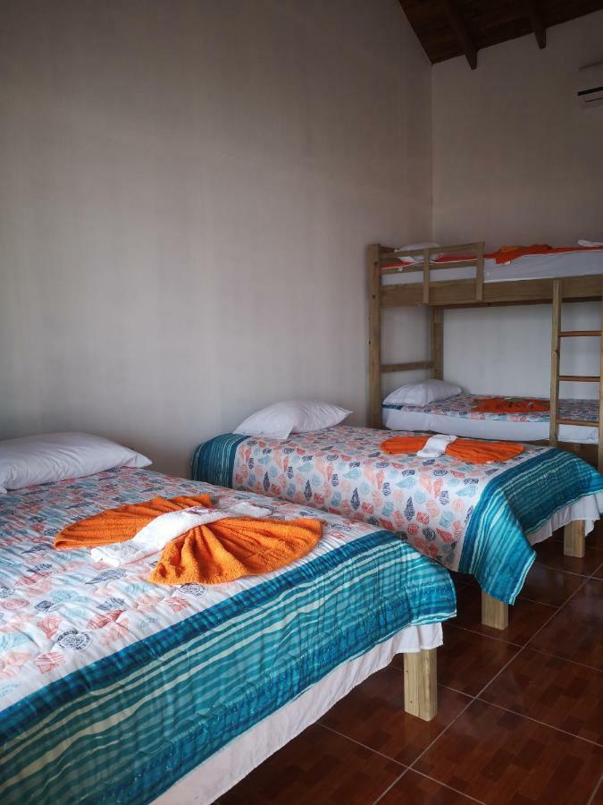 Hotel Linda Vista à Rio Dulce Town Extérieur photo