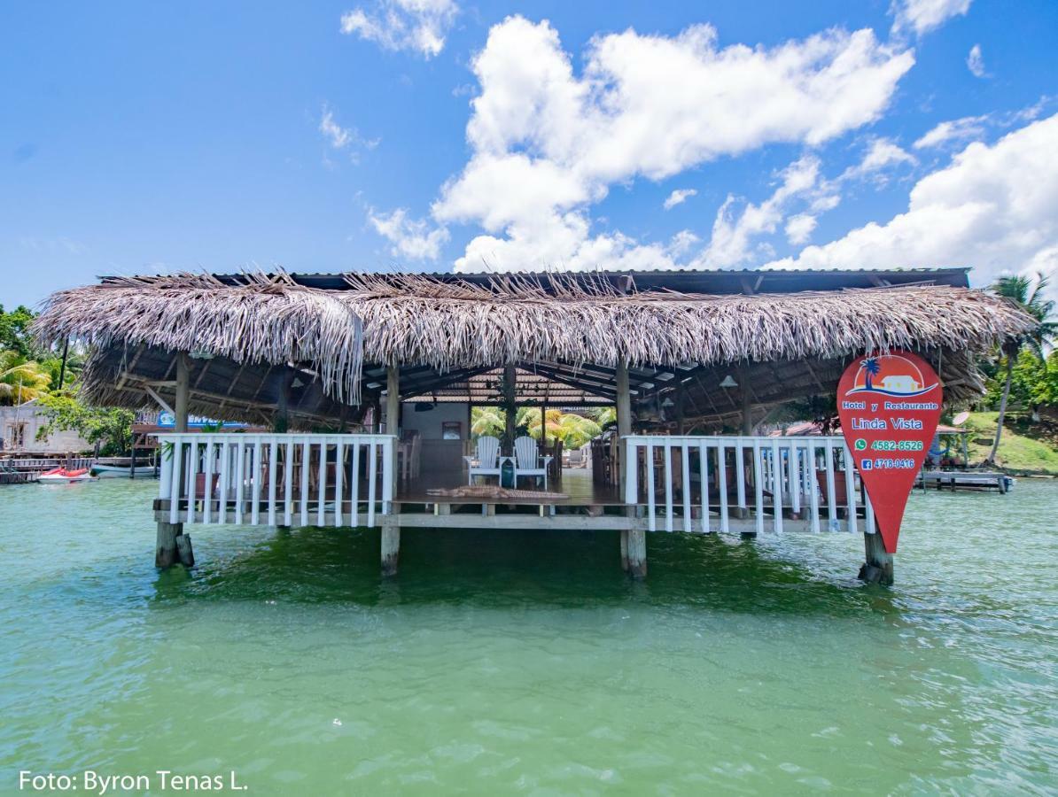 Hotel Linda Vista à Rio Dulce Town Extérieur photo