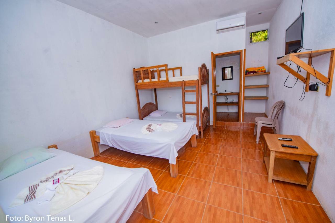 Hotel Linda Vista à Rio Dulce Town Extérieur photo