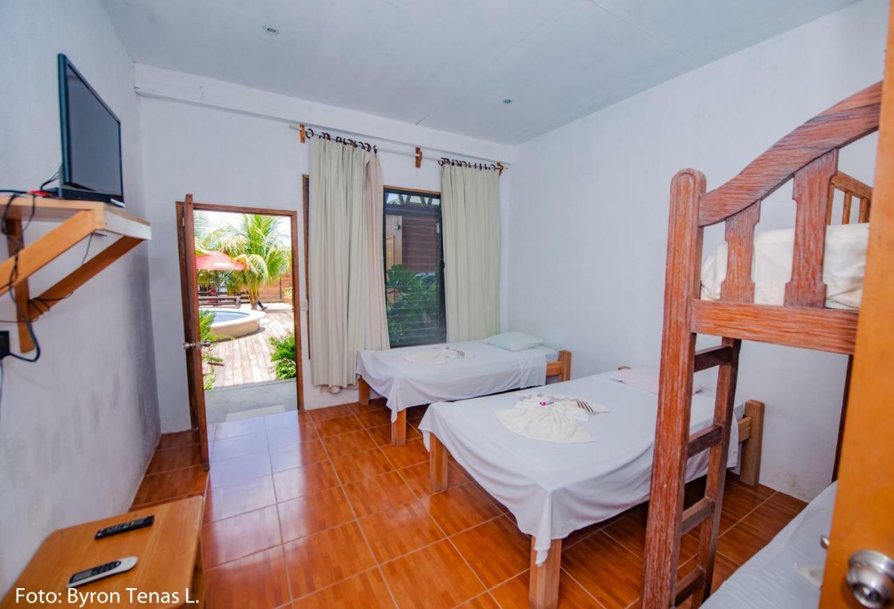 Hotel Linda Vista à Rio Dulce Town Extérieur photo
