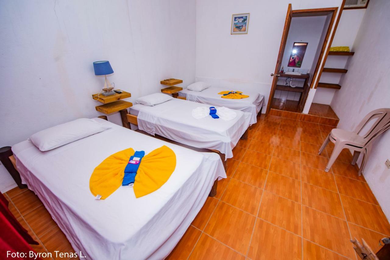 Hotel Linda Vista à Rio Dulce Town Extérieur photo